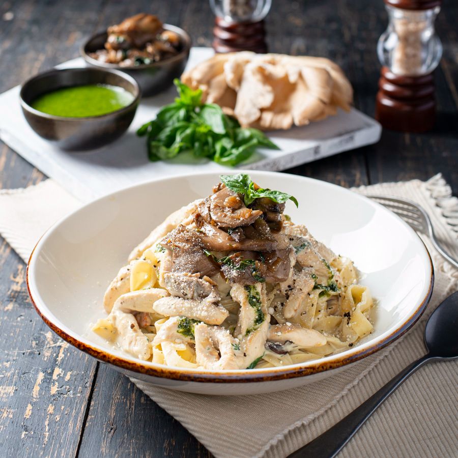 Fettuccine alfredo