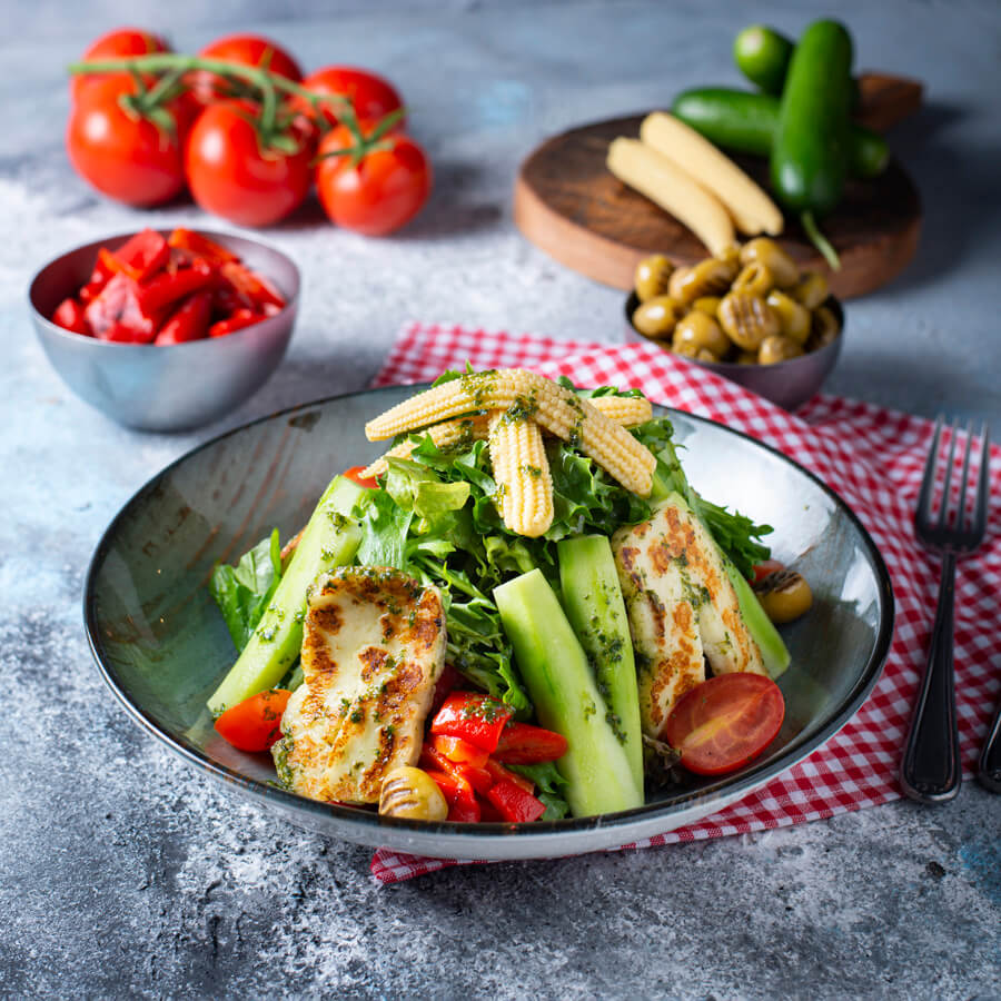 Hellimli salata